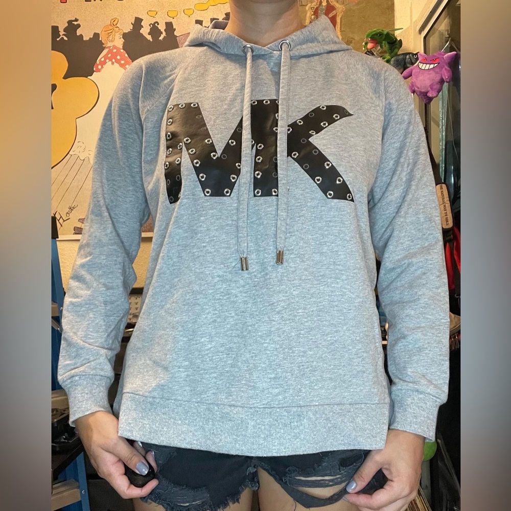 MICHAEL KORS GRAY STUDDED MK LOGO HOODIE